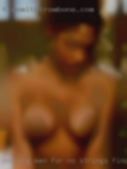 Seeking men for no-strings find fuck fun.